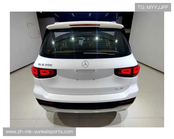 17万多拿下准新奔驰GLB，家用代步好选择？